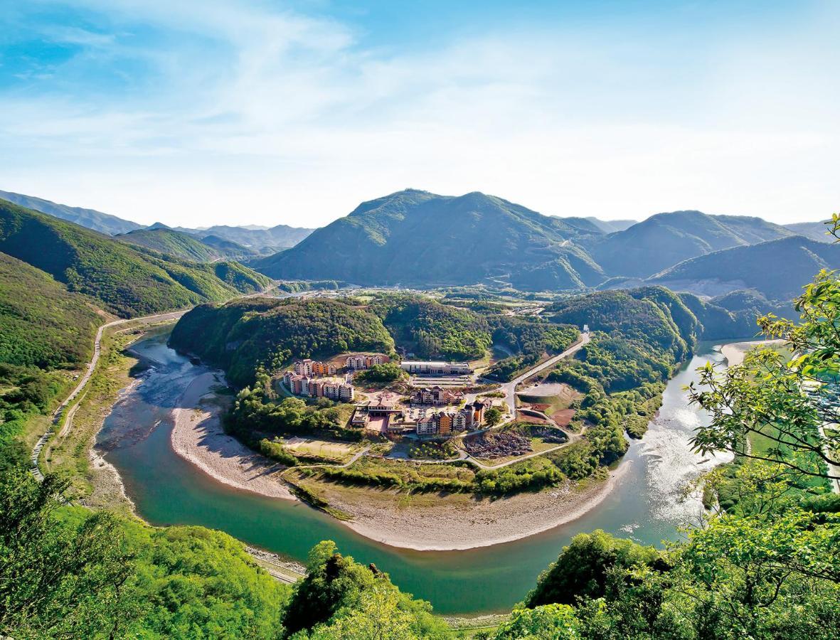 Tops10 Resort Donggang Cistar Yeongwol Esterno foto